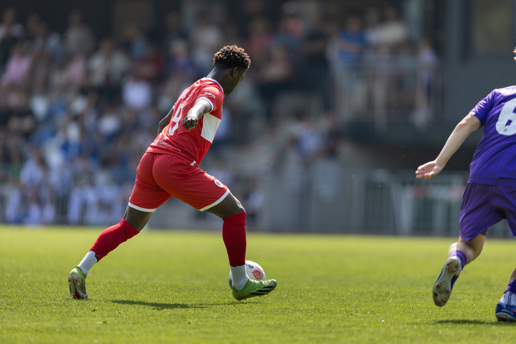 Fußball I Männer I 40. Pfingscup Hollage I 13017 | realhellocedii - Realisiert mit Pictrs.com