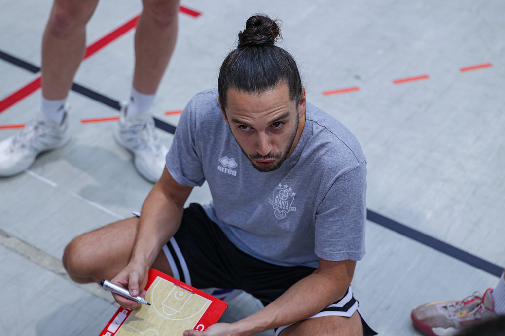 Regio Test BAYER GIANTS vs BSV Münsterland Baskets Wulfen-7 | Fotos von Basketballspielen aus dem Raum NRW fotografiert von Gero Mueller-Laschet und Daniel Schaefer - Realisiert mit Pictrs.com