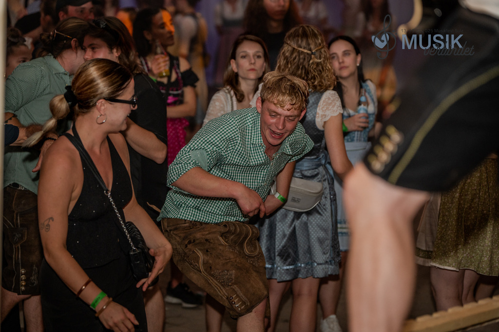 DSC_3958 | "Fussifoto.com – Ihr Ansprechpartner für hochwertige Fotografie! Entdecken Sie kreative Bilder und professionelle Dienstleistungen. Kontaktieren Sie uns für Ihre Projekte!"