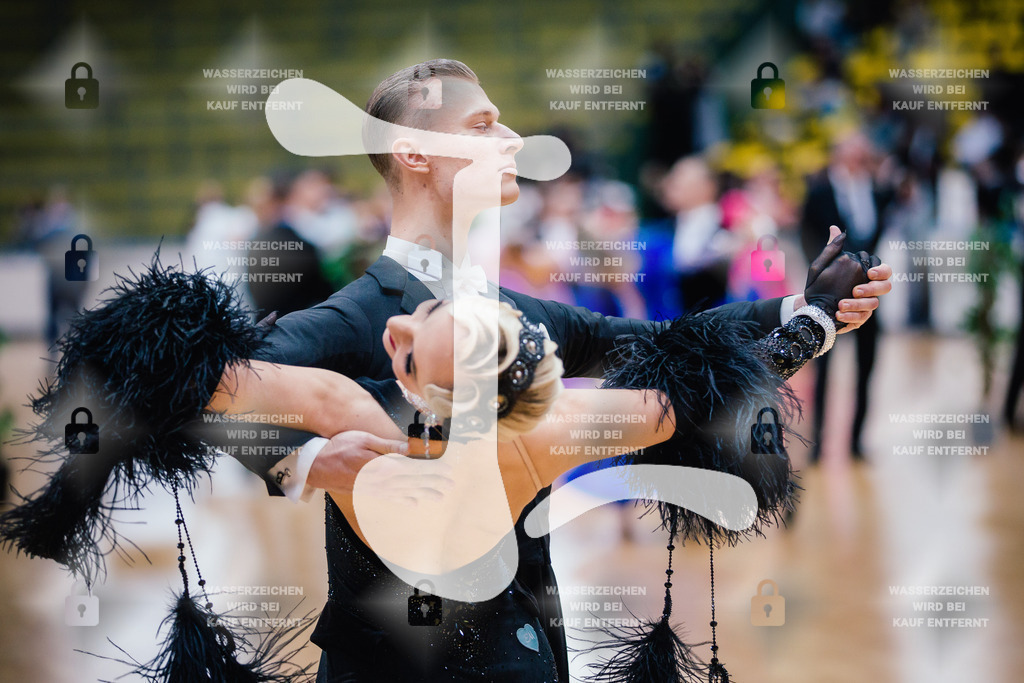 Hessen Tanzt WDSF International Open Standard 1st (20) Karolis Burneikis _ Fabien Lax (TSC Rot-Gold-Casino Nürnberg)-2025-05-17-9092 | Webshop for digital downloads and prints of dance sport, event & show photographer Julian Link - Realisiert mit Pictrs.com