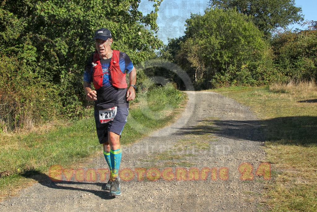 250830_1655_EV4_4718 | Sportfotografie im Rhein-Sieg Kreis, Köln, Bonn, NRW, Rheinland Pfalz, Hessen, etc. Unser Tätigkeitsfeld umfasst den Laufsport vom Volkslauf über den Marathon, Duathlon, Triathon bis zum Ultralauf wie Kölnpfad Ultra oder Schindertrail.