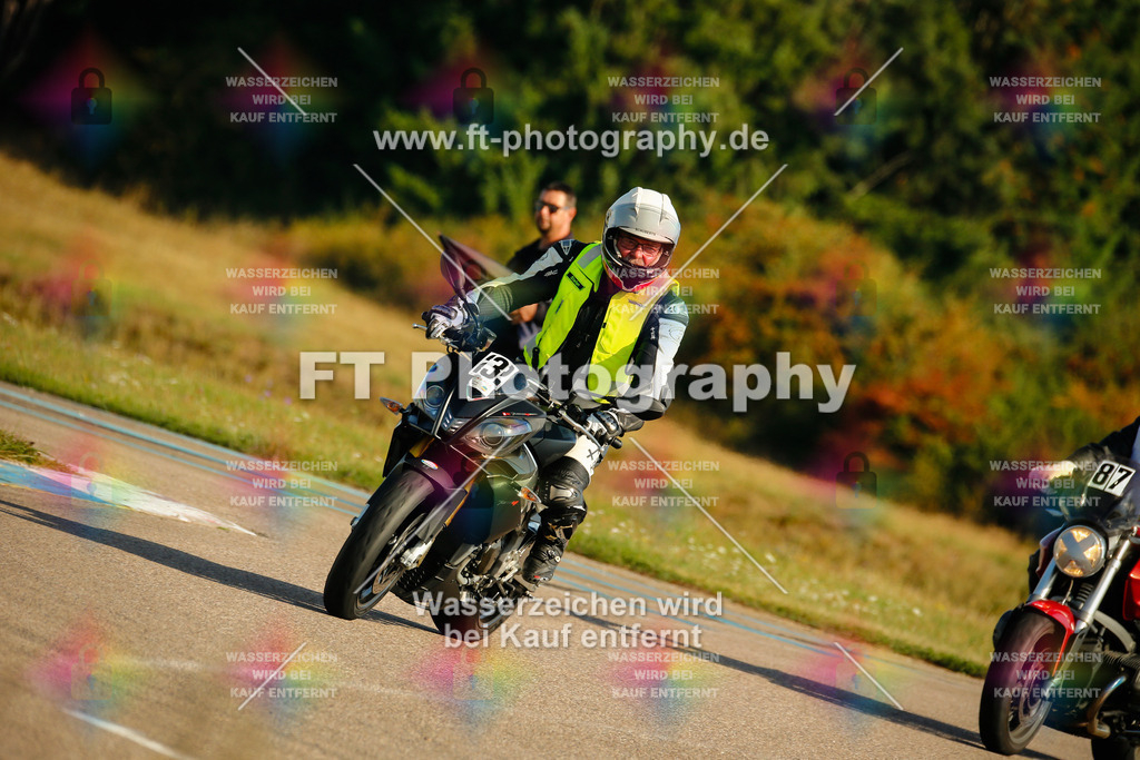 _MOT5642 | Hier findet Ihr Bilder von Touristenfahrten auf der Nürburgring Nordschleife oder von anderen Veranstaltungen die ich besucht habe. Viel Spass beim Durch Schauen 