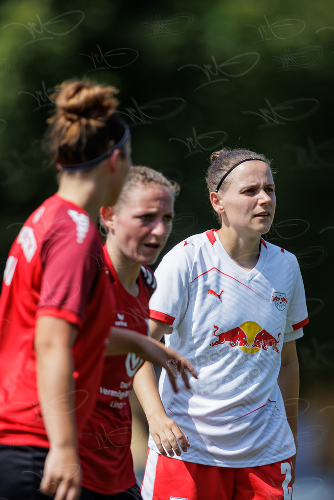 1. FC Rodewisch vs. RasenBallsport Leipzig II | Sachsenlotto Landespokal Frauen Ausscheidungsrunde 2026/27: 1. FC Rodewisch vs. RasenBallsport Leipzig II - Realisiert mit Pictrs.com