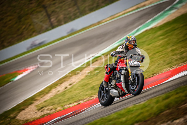 0396-240925_MO-024_396 | Deine Full-Service-Agentur für ✔️Videoproduktionen und ✔️Motorsportfotografie Jetzt Angebot anfragen!