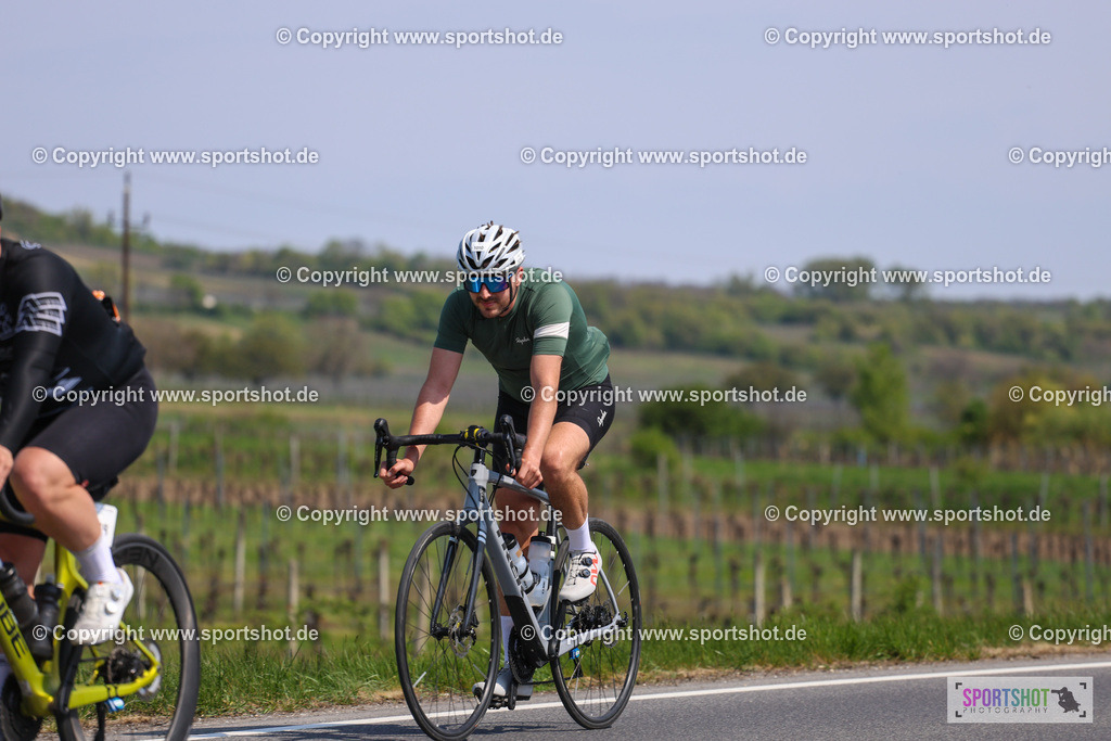 IMG_2293 | @sportshot_your_pictrs #yourpictures#roadtowm2029 #nrm #neusiedlerseeradmarathon #neusiedlersee #neusiedlerseetourismus #burgenland #mörbisch #nrm26 #burgenlandtourismus #voglundco #poweredbyburgenlandtourismus #radsport #rad #marathon #ucigranfondo #visitburgenland #ucigranfondoworldseries