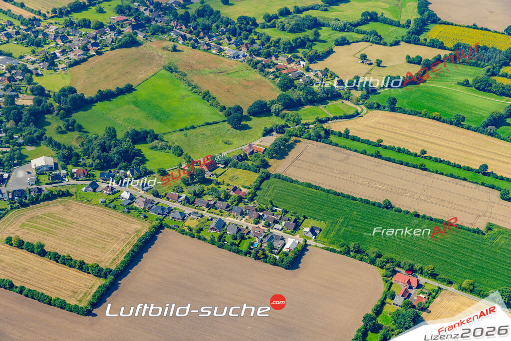 Vs Google Maps Kalübbe - Die Luftaufnahme wurde 2025 vom UL-Flugzeug heraus erstellt ( keine Drohnenaufnahme ) - Hochauflösende Luftaufnahme - für Wandbilder und großformatige Ausdrucke geeignet. Das besondere Geschenk!Hier alle&nbsp;Infos zur Lizenzierung der LuftaufnahmeWir fliegen auch dieses Jahr wieder in Ihre Region um Luftbilder zu erstellen.- Luftbild anfragen