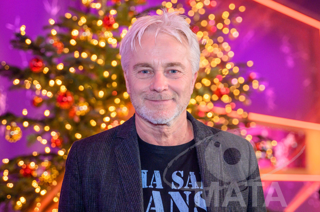 _DWA2185 | Werner Schmidbauer bei '30 Jahre Sternstunden-Gala 2023' in der Frankenhalle. Nürnberg, 15.12.2023 - Realisiert mit Pictrs.com