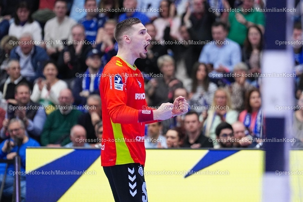 xYDRx05032601013 | 05.03.2026, xydrx, Handball, 1.HBL, VfL Gummersbach - TBV Lemgo Lippe, Schwalbe-Arena: Dominik Kuzmanovic (VfL Gummersbach #1) jubelnd   Photo: xYannisxDreimannxPressefotoKochx