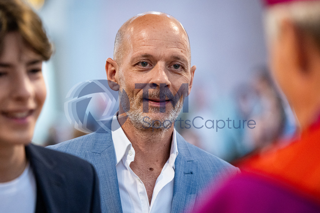 RR5M6943 | Firmung Dom Klagenfurt 8.6.24