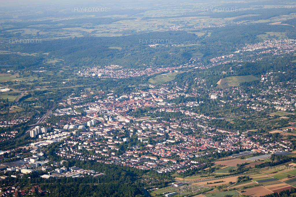 Luftbild: Ortsansicht im Ortsteil Durlach in Karlsruhe im Bundesland Baden-Württemberg in Deutschland. Foto: IMG_57751.jpg vom 14.06.2013 durch Werner Riehm/FLY-FOTO.de