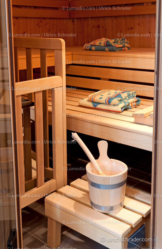 _ulrichschrader.com-120 | Stockfoto und Bilderpool mit Bildmaterial aus Deutschland, dem Harz, Halberstadt, Quedlinburg, Wernigerode und weltweit. Qualitativ hochwertige und professionelle Fotos anschauen und kaufen. - Realisiert mit Pictrs.com