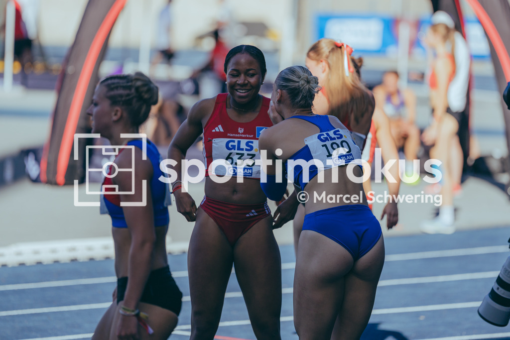 Deutsche Meisterschaften U20 / U16 2026 | Lena Anochili, Hamburger SV, 633, Emma Goretzka, LAC BERLIN, 190, 100-Meter-Lauf Finale, Deutsche Meisterschaften der U20 &amp; U16 2026, Lohrheidestadion Bochum-Wattenscheid, 11.07.2026. Foto: Marcel Schwering / sportimfokus - Realisiert mit Pictrs.com