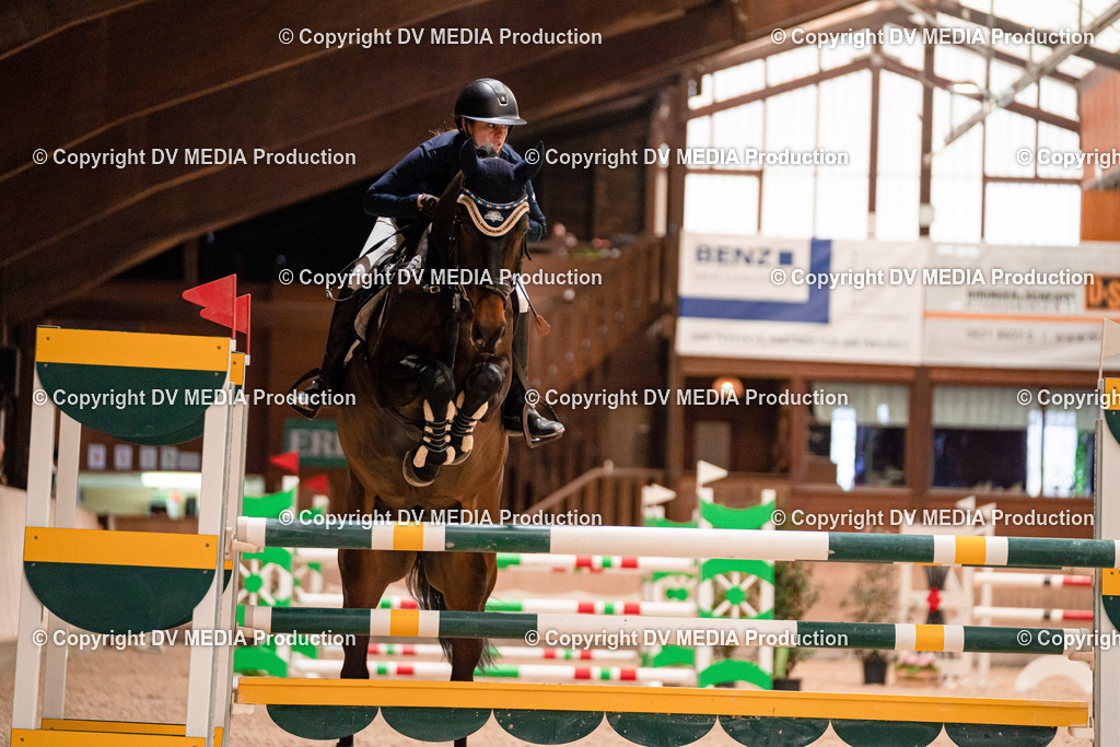 Springen Tag 1-722 | dv-media-shop - Realisiert mit Pictrs.com