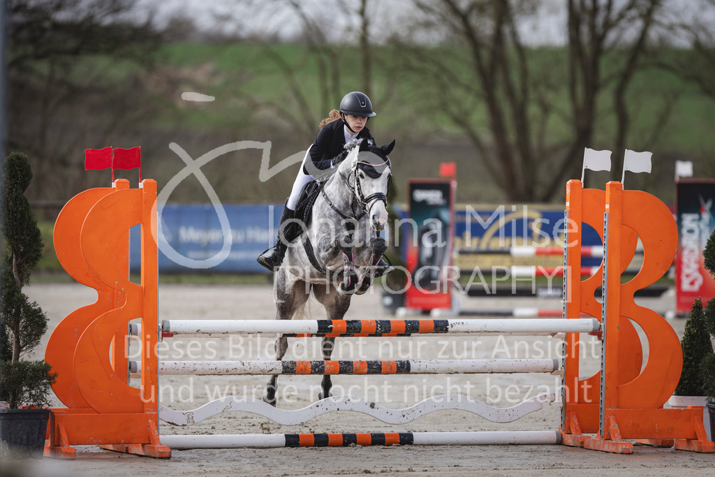 240330_Fruehlingsfest_Stil-A1_U30-305 | Deine schönsten Turniermomente als professionelle Fotos! Entdecke hochwertige Pferdesport-Fotografie im Online-Shop. Jetzt Fotos finden & bestellen!