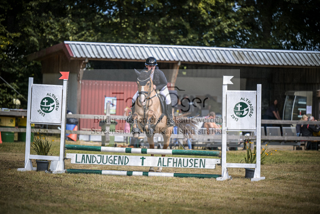 DOS_0464 | Entdecke hochwertige Reitturnierfotos von Foto Oger. Professionell, emotional und authentisch – jetzt Lieblingsmomente im Shop bestellen. - Realisiert mit Pictrs.com