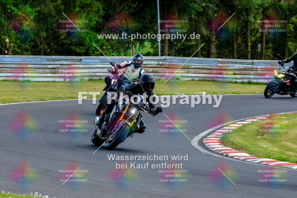 _OTO2458 | Hier findet Ihr Bilder von Touristenfahrten auf der Nürburgring Nordschleife oder von anderen Veranstaltungen die ich besucht habe. Viel Spass beim Durch Schauen 