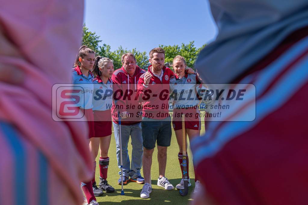 SM_20240511-D85_0701 | 1.Bundesliga Hallenhockey  (W) VF HTHC  - ZW  / 6:5 n.P. (2:4,4:4)