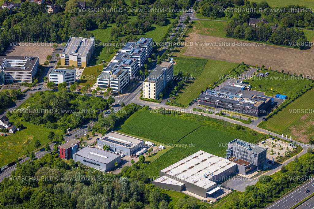 Dortmund230504310 | Luftbild, TU Technische Universität Dortmund, Technologiezentrum (TZDO), Büroquartier Sebrathweg, Amevida SE, Dr. Ausbüttel & Co. GmbH Medizintechnik, Jungheinrich Vertrieb Deutschland AG, roTeg AG, Weißes Feld, Eichlinghofen, Dortmund, Ruhrgebiet, Nordrhein-Westfalen, Deutschland