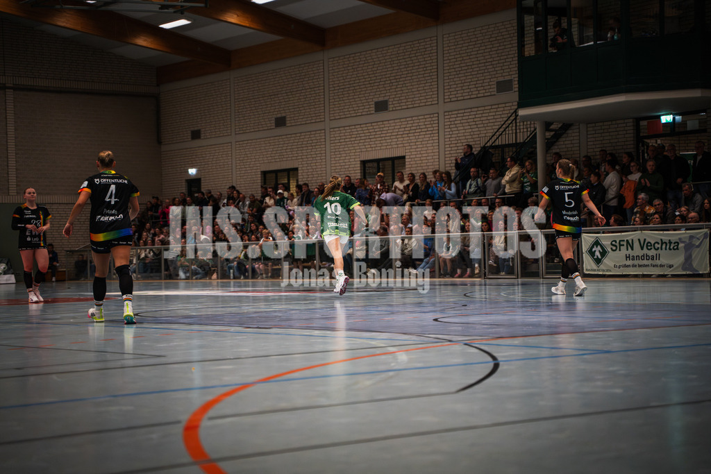 SFN-38 | jns.sportfotos - Realisiert mit Pictrs.com