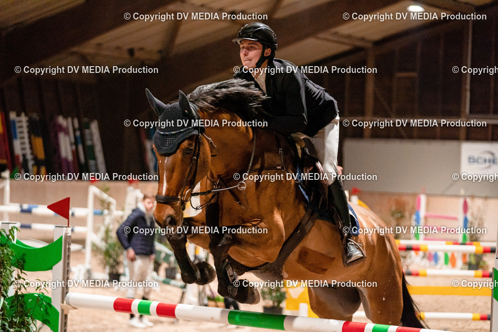 Springen Tag 1-935 | dv-media-shop - Realisiert mit Pictrs.com