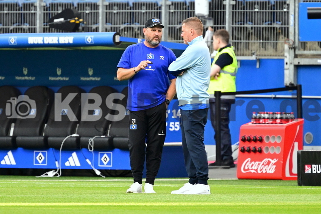 KBS Picture_HSV-HerthaBSC_080 | v.l. Baumgart Steffen Trainer (HSV) , Neuendorf Andreas Zecke (Hertha BSC) ,Sportplatz :  Volksparkstadion, - Realisiert mit Pictrs.com