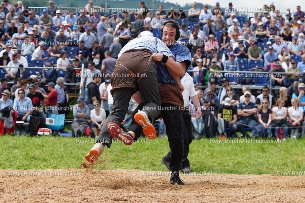46 | René Burch leidenschaftlicher Fotograf aus Kerns in Obwalden.  Hier finden sie Sport, Landschaft und Natur Fotografie.
 - Realisiert mit Pictrs.com