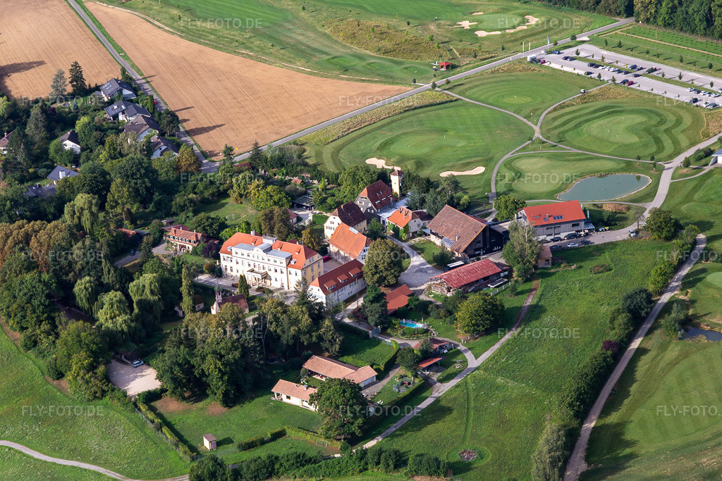 Luftbild: Gelände des Golfplatz Golfclub Schloss Kressbach in Kressbach im Ortsteil Kreßbach in Tübingen im Bundesland Baden-Württemberg in Deutschland. Foto: IMG_008668.jpg vom 27.08.2020 durch Werner Riehm/FLY-FOTO.de