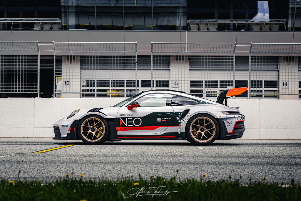 Red Bull Ring 2025 | Entdecken Sie die faszinierende Welt von Alexander Tschuncky Arts: Kreative Fotografie, atemberaubende Automobilkunst und hochwertiger Bilderdruck. Lassen Sie sich inspirieren! - Realisiert mit Pictrs.com