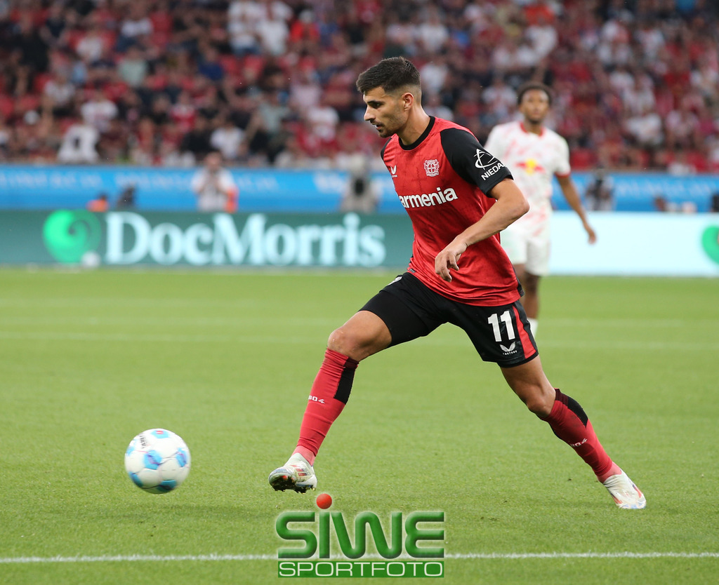 1.Fussball-Bundesliga  :    Bayer 04 Leverkusen--RB Leipzig   2.Spltg. | 31.08.2024.2024; Fussball; GER;  Saison 2024/2025 ; 1.Bundesliga;  2.Spieltag. :  Bayer 04 Leverkusen-- RB Leipzig  :     Martin Terrier (11/B04)  in Aktion.DFL REGULATIONS PROHIBIT ANY USE OF PHOTOGRAPHS AS IMAGE SEQENCES AND/OR QUASI-VIDEO. - Realisiert mit Pictrs.com