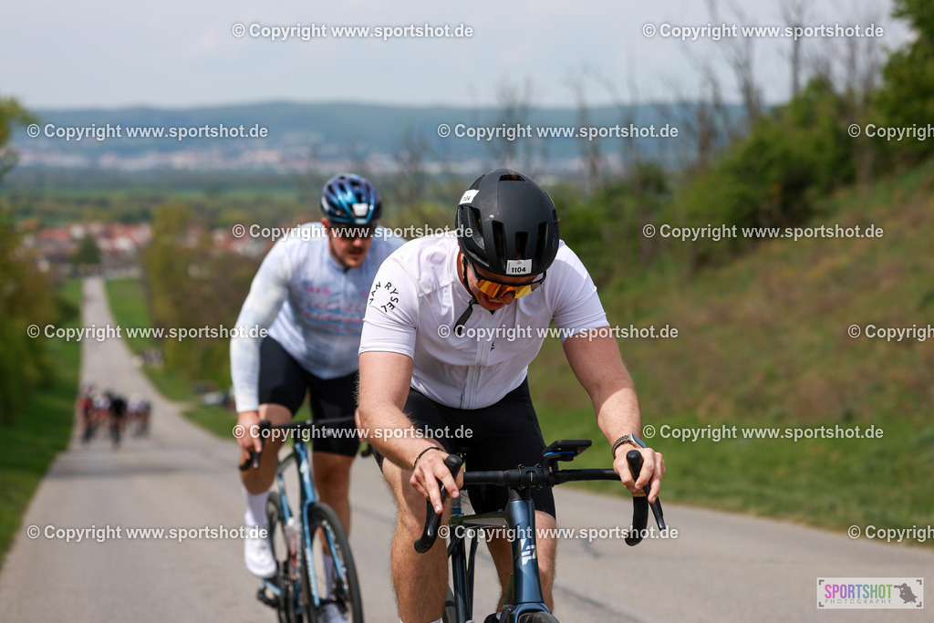 438_AR6_0384 | Neusiedlersee Radmarathon 2026@sportshot_your_pictrs #yourpictures#roadtowm2029 #nrm #neusiedlerseeradmarathon #neusiedlersee #neusiedlerseetourismus #burgenland #mörbisch #nrm26 #burgenlandtourismus #voglundco #poweredbyburgenlandtourismus #radsport #rad #marathon #ucigranfondo #visitburgenland #ucigranfondoworldseries