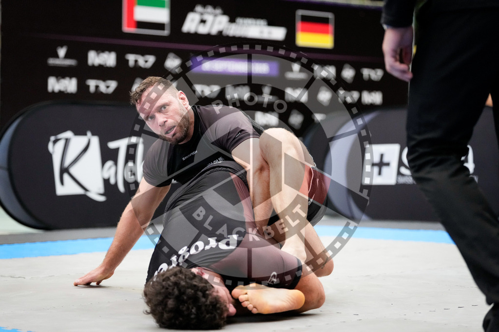 20250920PBB6727 | Athletes compete during the AJP Tour Hamburg International Jiu-Jitsu Championship, on September 20, 2025 in Hamburg, Germany. © Chiara Dazi / photoblackbelt