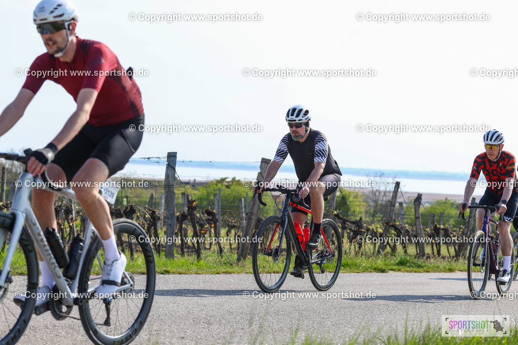 IMG_1137 | @sportshot_your_pictrs #yourpictures#roadtowm2029 #nrm #neusiedlerseeradmarathon #neusiedlersee #neusiedlerseetourismus #burgenland #mörbisch #nrm26 #burgenlandtourismus #voglundco #poweredbyburgenlandtourismus #radsport #rad #marathon #ucigranfondo #visitburgenland #ucigranfondoworldseries