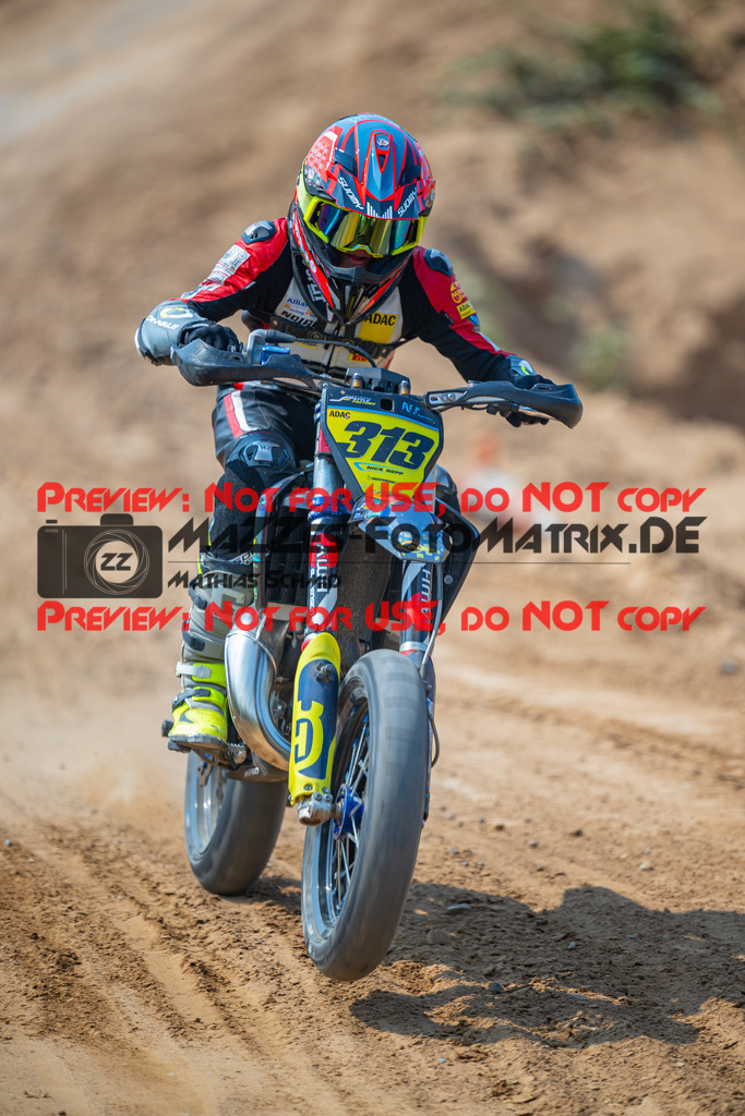 MaZZes-Fotomatrix-20260816-615374 | ROOKIES