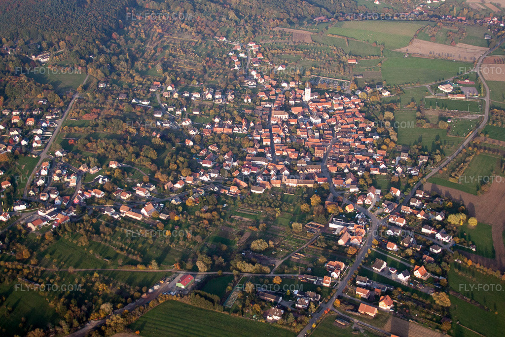 Aerial view: View of the town in Gœrsdorf in the state Bas-Rhin, France.Photo: IMG_54211.jpg taken on 10/21/2012 by Werner Riehm/FLY-FOTO.comResolution of the original: 4752 x 3168 px