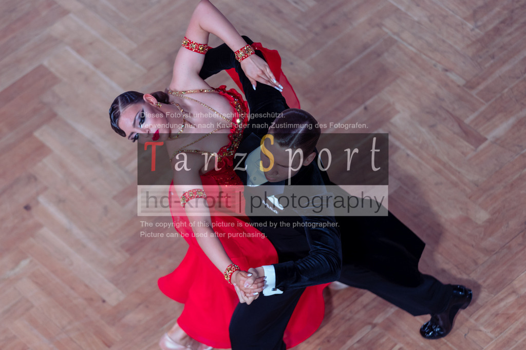 20250705_WDSF_Open_JunII_Std-dC25-2739 | Tanzsportbilder, Standardtanz, Lateintanz, WDSF, DTV, LTVB, dancecomp, goc, hessen tanzt, blaues band der spree, walzer, tango, wiener walzer, slowfox, quickstepp, samba, rumba, cha-cha-cha, paso doble. jive, hd-kroft photography, turniertanzsport