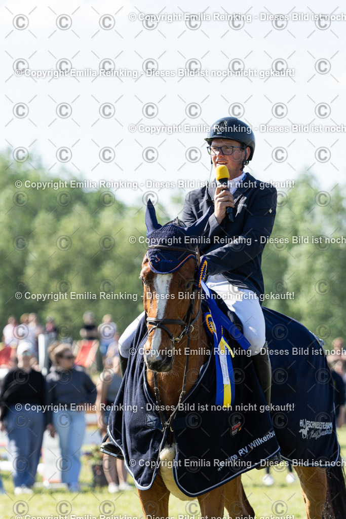 CL5A1329 | Emilia Reinking Fotografie - Realisiert mit Pictrs.com