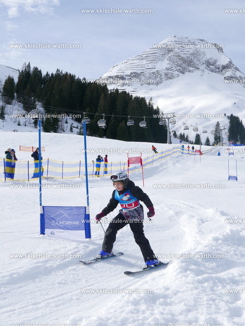 Sebastian (2) | Photos von der Skischule Warth - Realisiert mit Pictrs.com