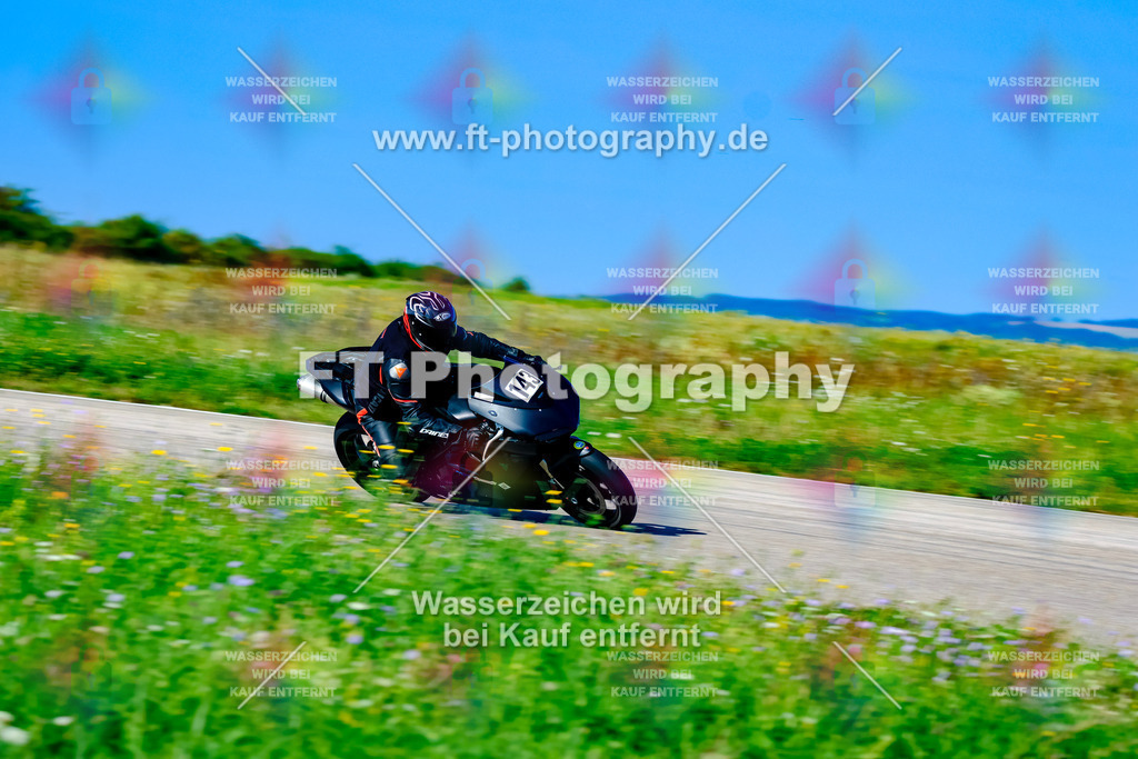 _TOU2005 | Hier findet Ihr Bilder von Touristenfahrten auf der Nürburgring Nordschleife oder von anderen Veranstaltungen die ich besucht habe. Viel Spass beim Durch Schauen 