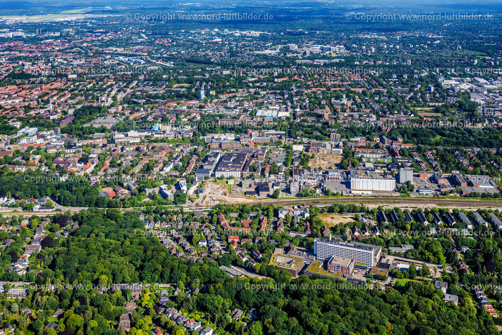 Hamburg_Wandsbek_Am_Neumarkt_Gewerbegebiet_ELS_1206050823 | HAMBURG 04.08.2023 Industrie- und Gewerbegebiet am Neumarkt im Ortsteil Wandsbek in Hamburg, Deutschland. // Industrial and commercial area on Neumarkt in the district Wandsbek in Hamburg, Germany. Foto: Martin Elsen