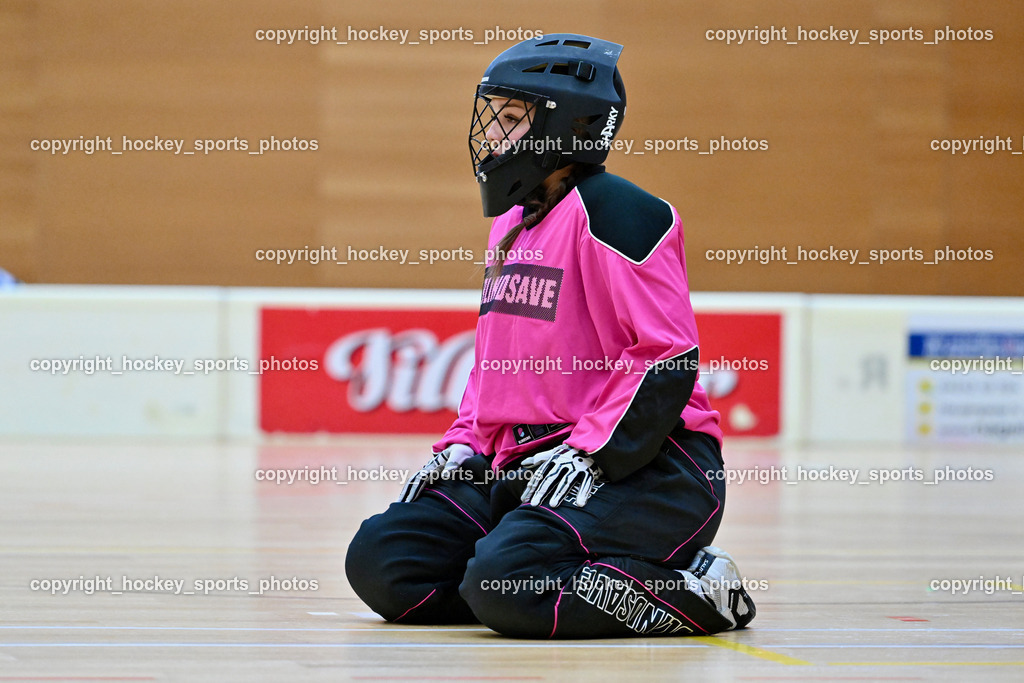 VSV Unihockey Damen vs. FCB München | #18 Lara Fuhrmann VSV Unihockey, VSV Unihockey Damen vs. FCB München, VSV Unihockey Damen vs. FCB München am 24.01.2026 in Villach (Ballspielhalle St. Martin), Austria, (Photo by Bernd Stefan)