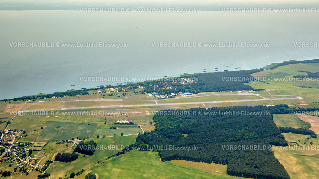 Usedom16062025Heringsdorf | Flughafen Heringsdorf, EDAH,  Regionalflughafen Heringsdorf , Insel Usedom, Dargen, Ostsee, Mecklenburg-Vorpommern, Deutschland 