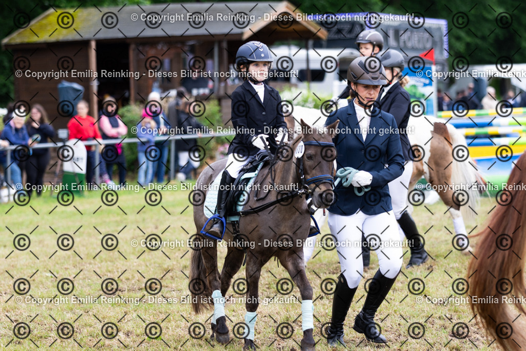 CL5A9184 | Emilia Reinking Fotografie - Realisiert mit Pictrs.com