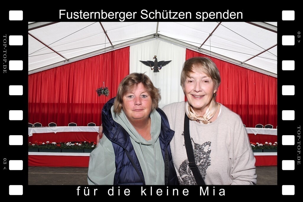 top-top.de 240928-074 | Foto, Video, Fotografie, Videografie, Fotobox, DJ, Discjockey, Musik, Musikbox, Veranstaltung, Photobooth, Amazon, Ebay, Buchtipp, Bestseller, Autor, Verlag, Buch, Wesel, Hamminkeln, NRW, Dinslaken, Rees, Drohne, Hochzeit, Party, Fotobox, Wesel, Fotograf