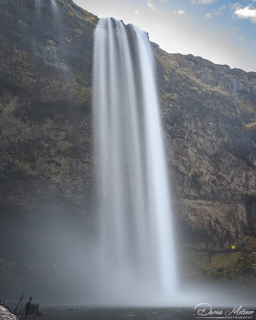 Der Wasserfall Seljalandstoss | Der Wasserfall Seljalandstoss in Island