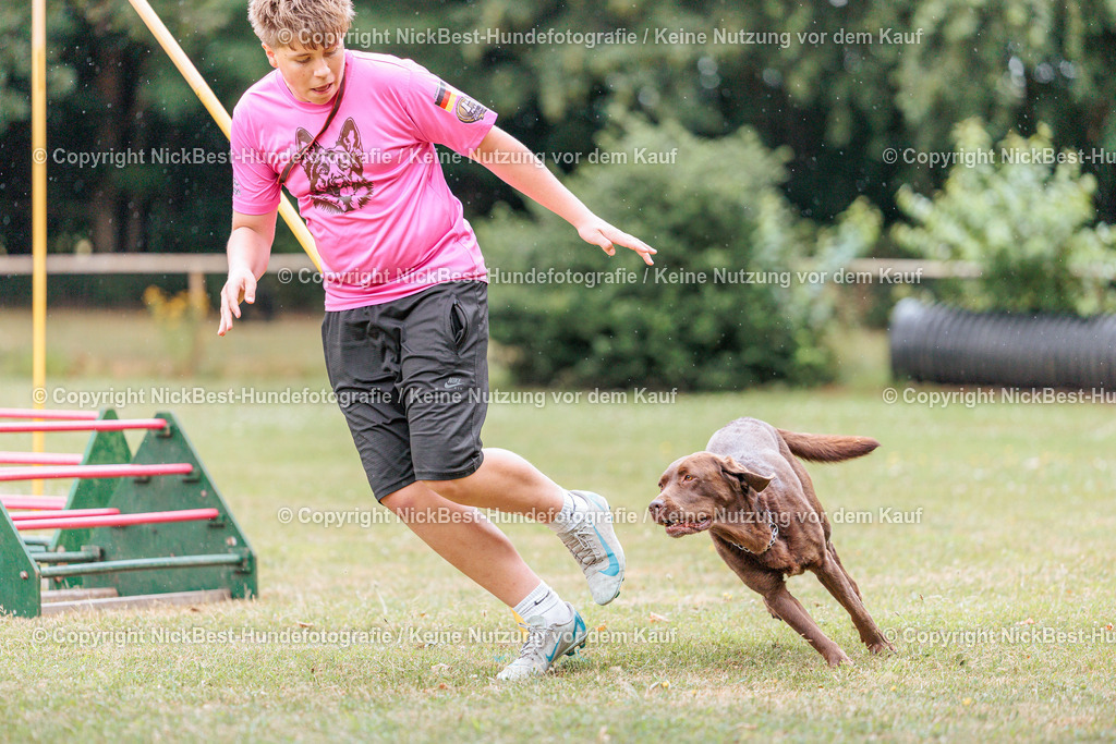 THS-Quakenbrück-2026-Nickbest-Hundefotografie-5238 | Dein Hund! Dein Moment! Deine Erinnerungen! Hundefotografie in Bremen Blumenthal. Ich fange die besonderen Momente deines Vierbeiners ein – ob Indoor mit Blitzanlage oder in der freien Natur. Sicher dir dein Moment und dein Termin für eure Erinnerungen.