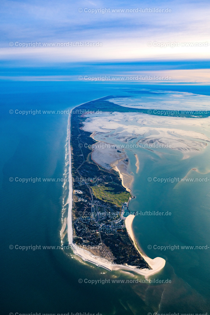Sylt_Hörnum_ELS_3924010523 | HöRNUM (SYLT) 01.05.2023 Küstenbereich der Nordsee - Insel in Hörnum ( Sylt ) im Bundesland Schleswig-Holstein. // Coastal area of the Nordsee - Island in Hoernum (Sylt) in the state Schleswig-Holstein. Foto: Martin Elsen