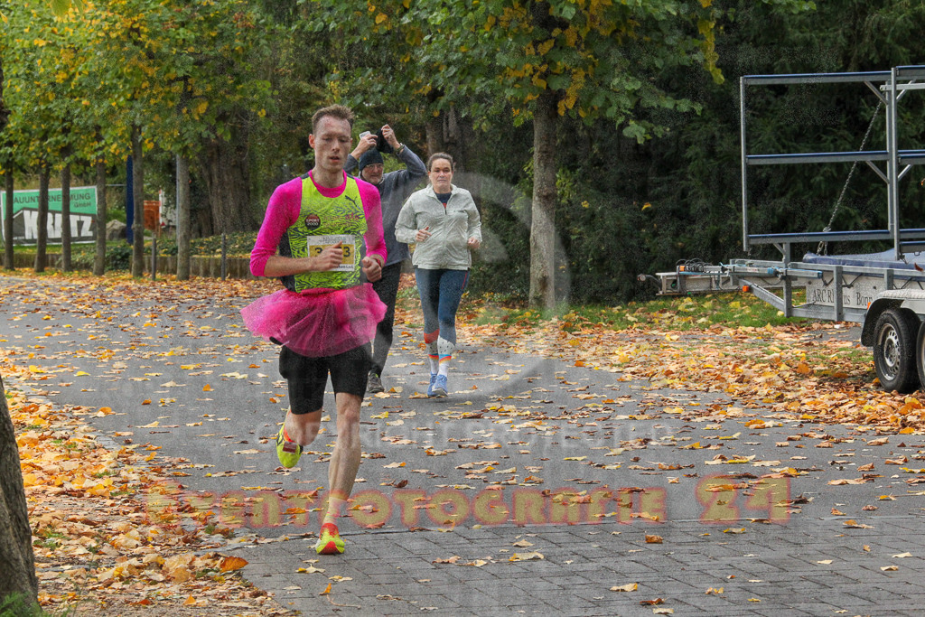 251019_1024_EV4_2626 | Sportfotografie im Rhein-Sieg Kreis, Köln, Bonn, NRW, Rheinland Pfalz, Hessen, etc. Unser Tätigkeitsfeld umfasst den Laufsport vom Volkslauf über den Marathon, Duathlon, Triathon bis zum Ultralauf wie Kölnpfad Ultra oder Schindertrail.
