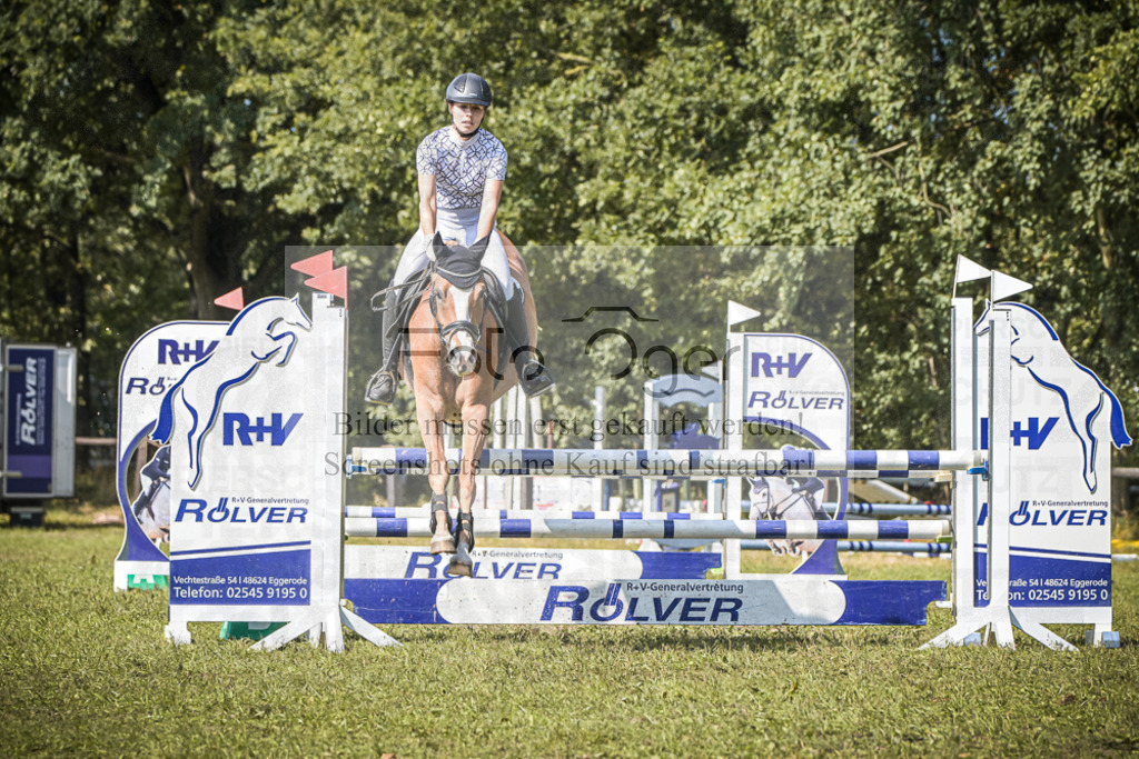 DOS_1024 | Entdecke hochwertige Reitturnierfotos von Foto Oger. Professionell, emotional und authentisch – jetzt Lieblingsmomente im Shop bestellen.Deutschlandweite Turnierfotografie. - Realisiert mit Pictrs.com
