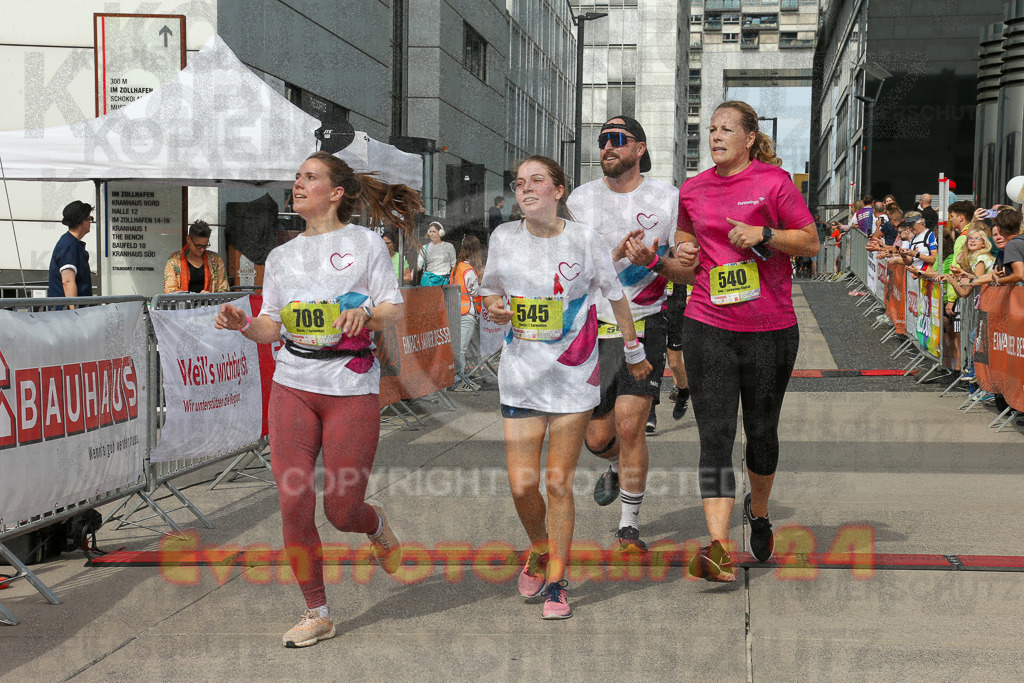 250920_1334_EX1_5574 | Sportfotografie im Rhein-Sieg Kreis, Köln, Bonn, NRW, Rheinland Pfalz, Hessen, etc. Unser Tätigkeitsfeld umfasst den Laufsport vom Volkslauf über den Marathon, Duathlon, Triathon bis zum Ultralauf wie Kölnpfad Ultra oder Schindertrail.