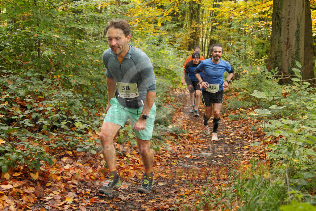 251026_1231_EV4_5226 | Sportfotografie im Rhein-Sieg Kreis, Köln, Bonn, NRW, Rheinland Pfalz, Hessen, etc. Unser Tätigkeitsfeld umfasst den Laufsport vom Volkslauf über den Marathon, Duathlon, Triathon bis zum Ultralauf wie Kölnpfad Ultra oder Schindertrail.